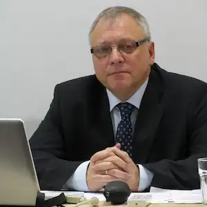 Валерий Шигаев – кандидат медицинских наук, эксперт НАИЗ, специалист по закупкам в здравоохранении